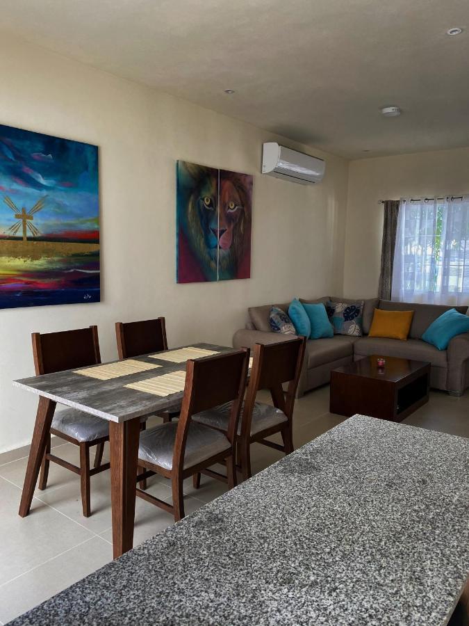 Cozy Family Vacation Home Near The Beach! Playa del Carmen Extérieur photo